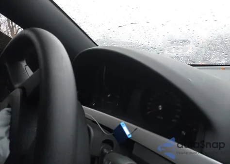 2008 Pontiac G8 из США, поврежденный, VIN 6G2ER57718L122203